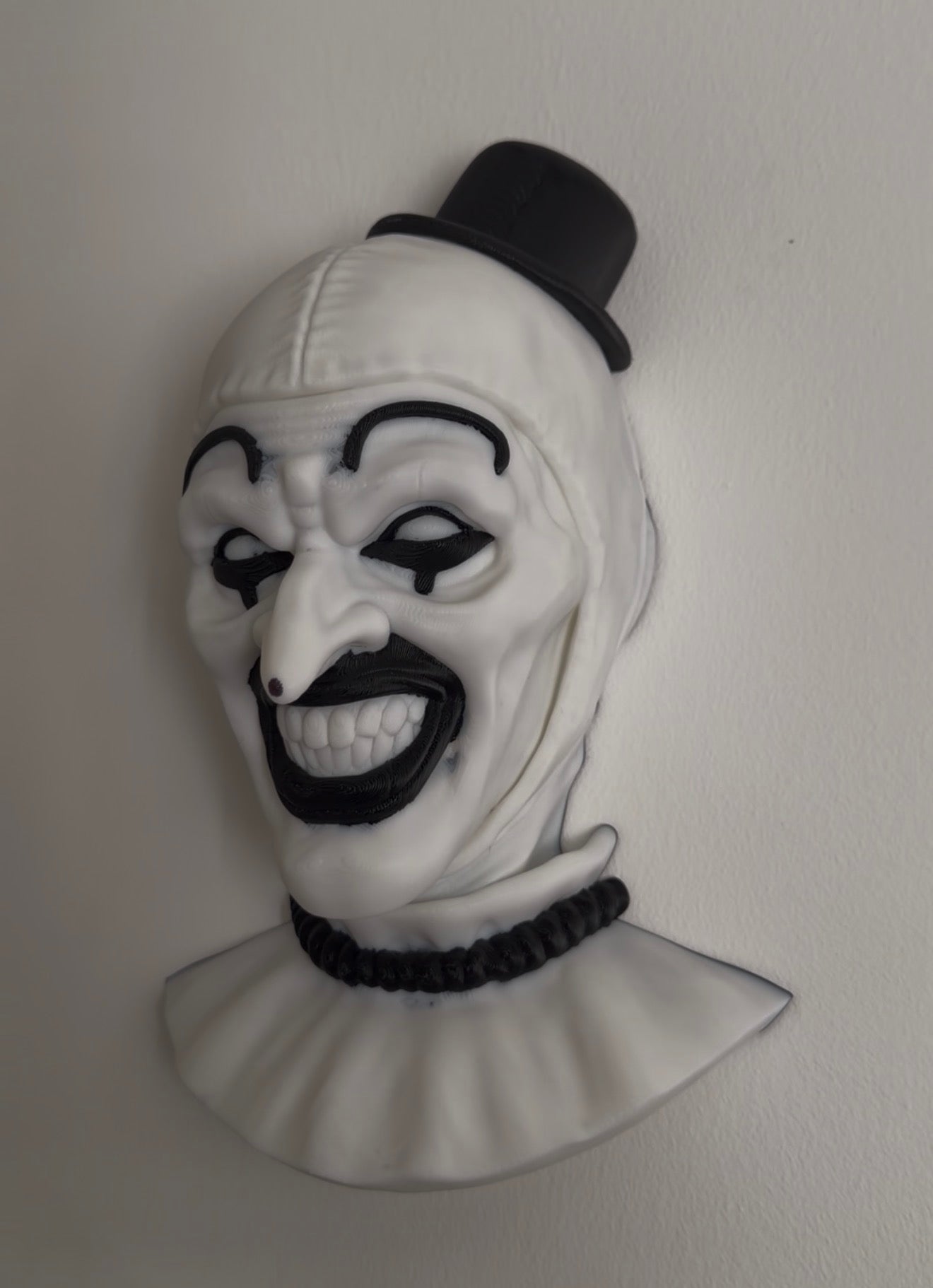 Terrifier Art The Clown Wall Bust 9 Inches