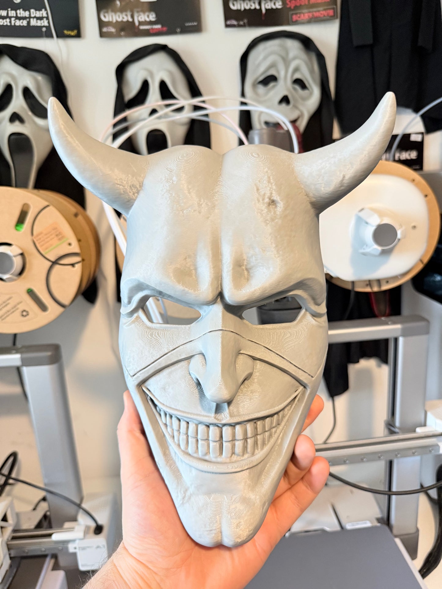 Black Phone Grabber Mask