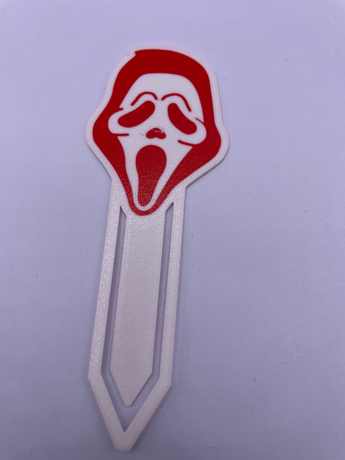Ghostface bookmark red and white (imperfect)