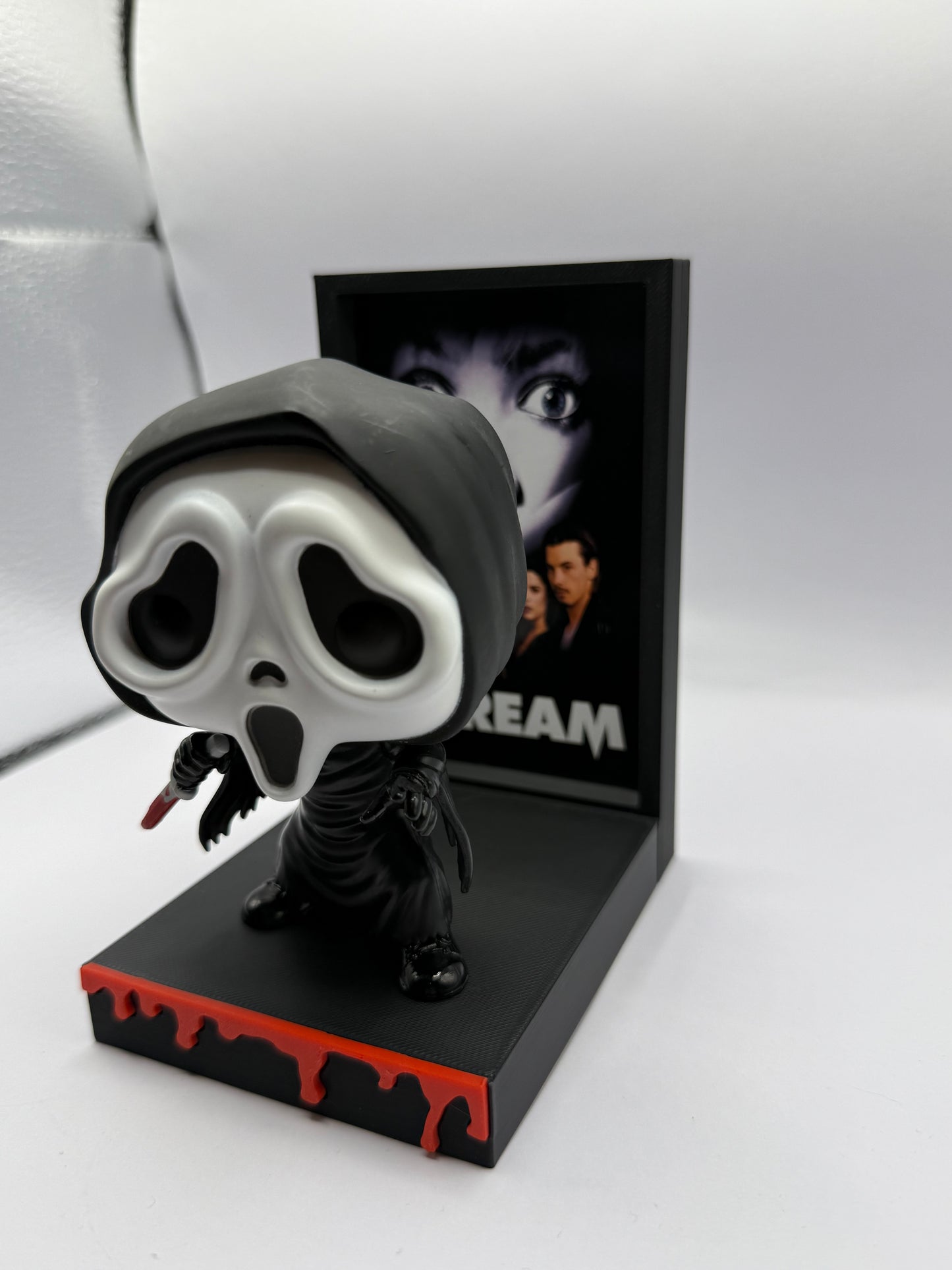 Scream Ghostface Funko Stand