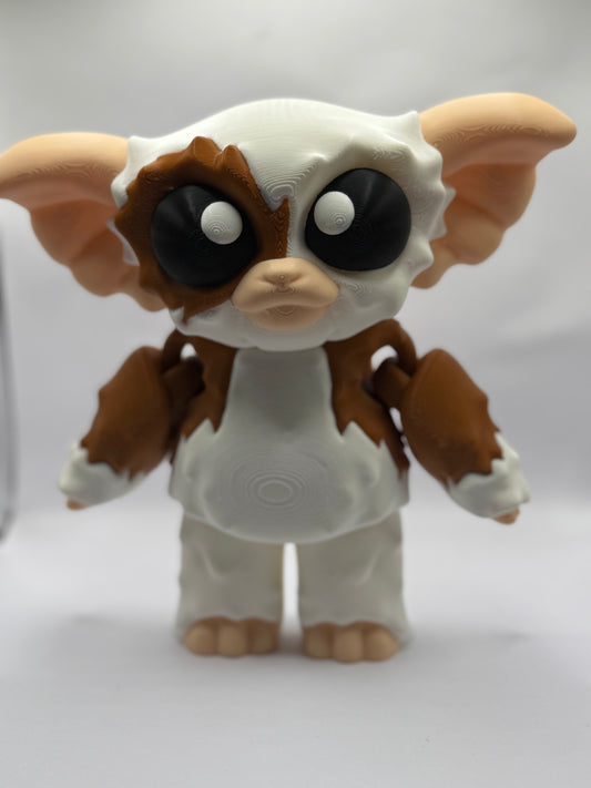 Jumbo 9 Inch Tall Gizmo Miniature (Limited)
