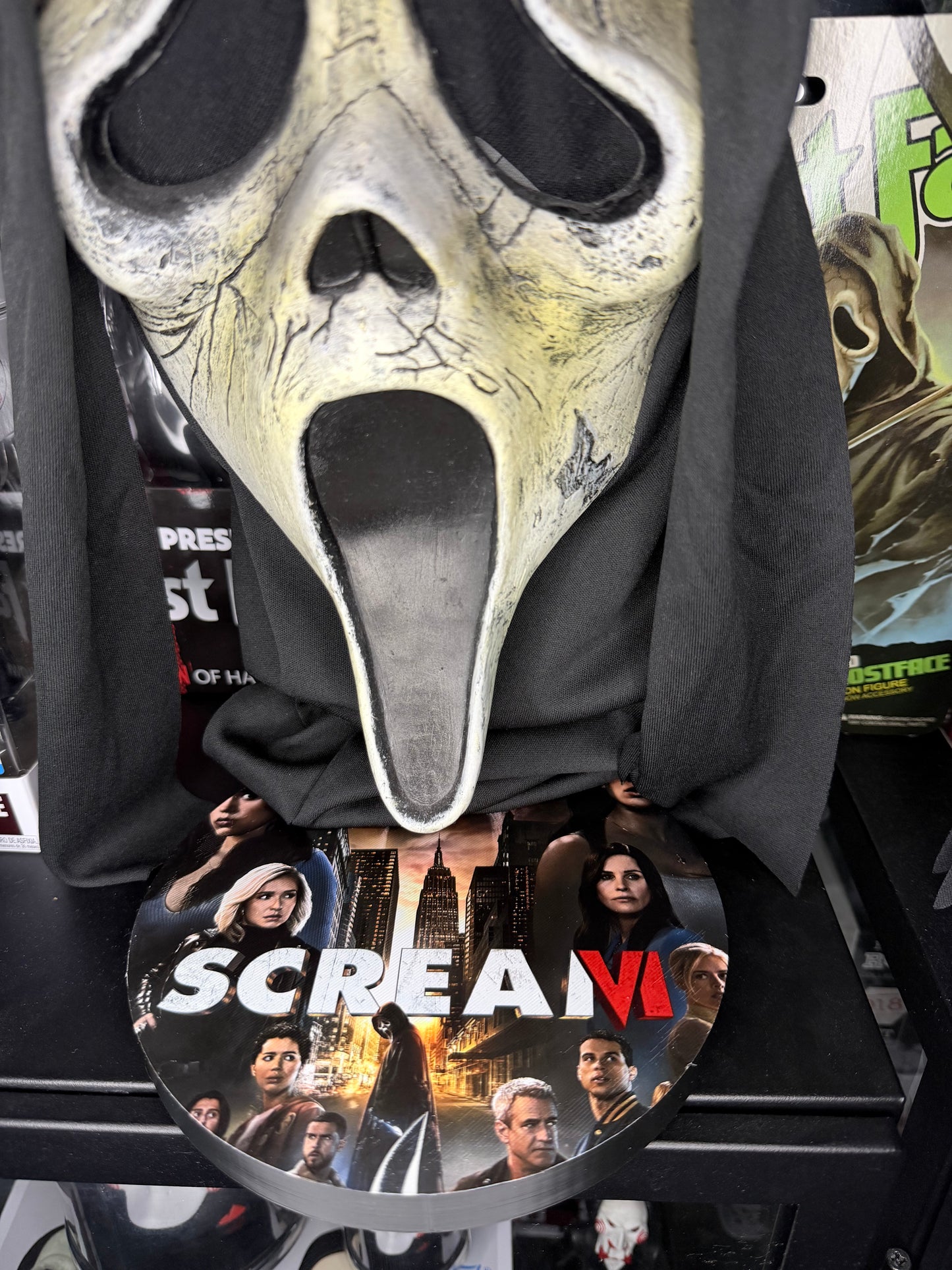 Scream VI/6 UV Printed Mask Stand (Adjustable)